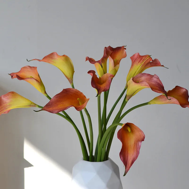 Calla Lily Artificial Flowers (Set of 5)